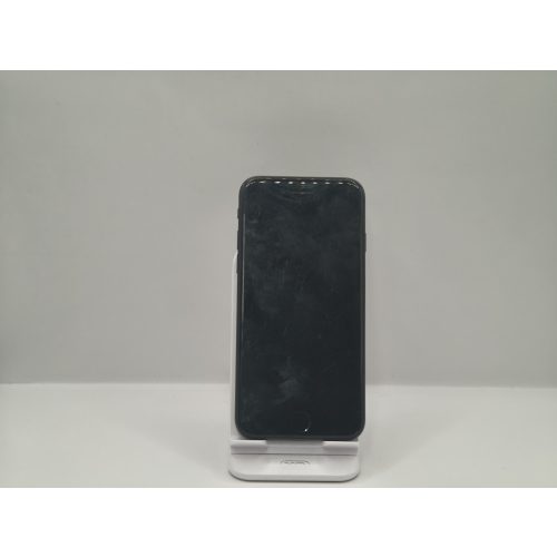 Iphone SE 2022 (karcos érintő) 64 GB
