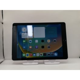   Ipad 5. generáció (repedt érintő, bal felső részen) 32 GB