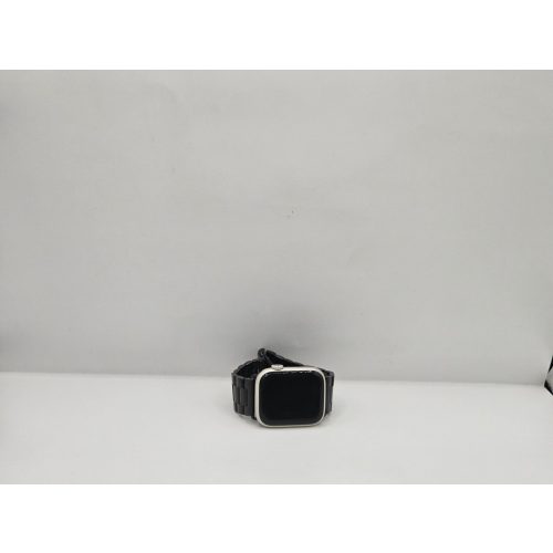 Apple Watch 8. series 46 mm (karc az érintőn)